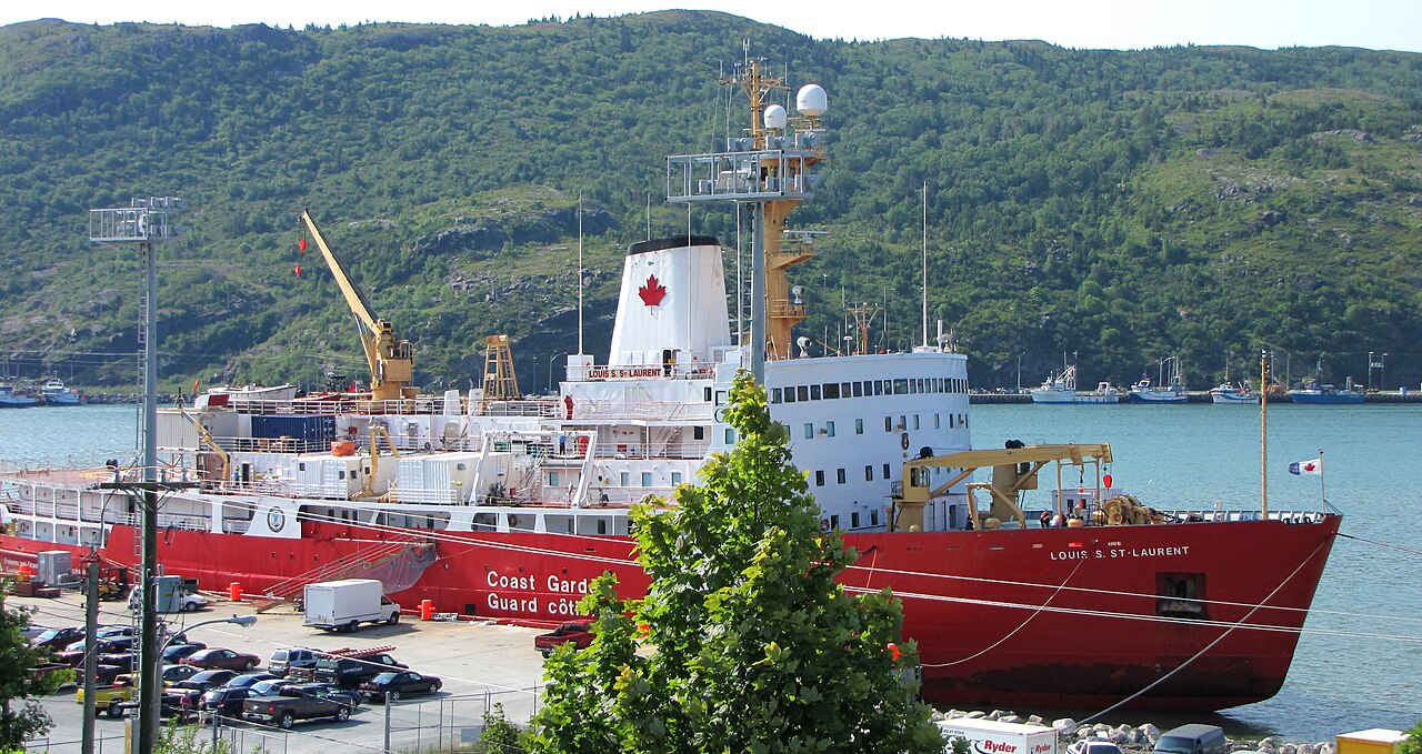 The Canadian Coast Guard heavy icebreaker CCGS Louis S. St-Laurent.