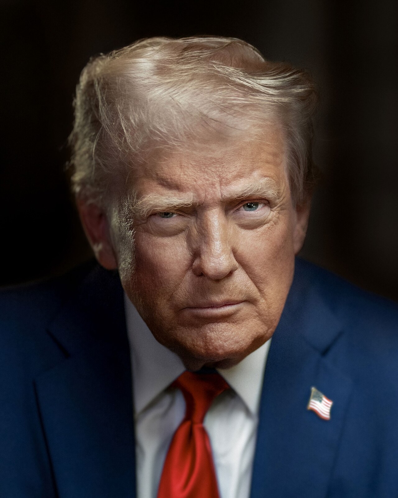U.S. President Donald Trump, official portrait, 2025.